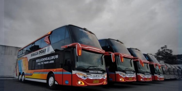 5 Bus Double Decker Tujuan Jawa Timur, Mana yang Jadi Favorit?