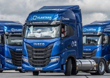 65 Truk Iveco S-Way LNG Diborong oleh Operator Transportasi Vlantana
