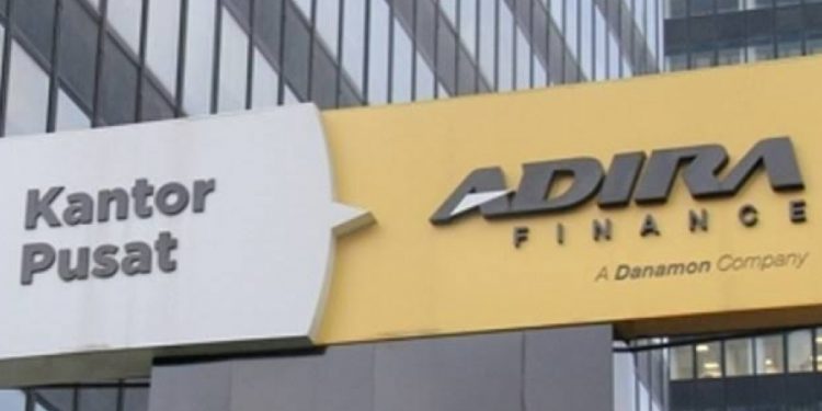 Adira Finance Umumkan Pemenang Undian Tepat Mantap Berhadiah 16 Motor