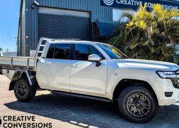 Begini Jadinya ‘Mobil Pejabat’ Toyota Land Cruiser LC300 Disulap Jadi ‘Mobil Niaga’