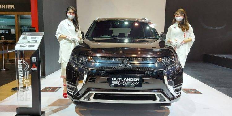Beli Mitsubishi Outlander PHEV di IIMS Hybrid 2021 Dapat Diskon hingga Rp 400 Jutaan