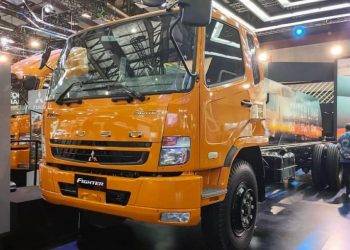 Beli Truk dan Bus Mitsubishi Fuso Kini Bisa di Tokopedia