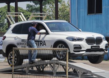 BMW Astra Hadirkan Joyfest 2020, Bisa Jajal Mobil Listrik i3s