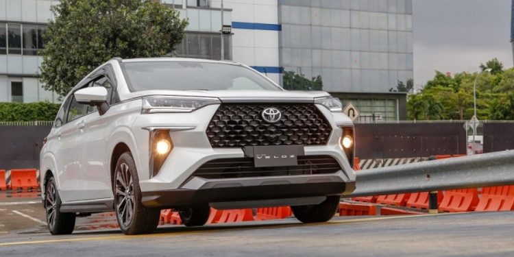 Bridgestone Turanza T005A Jadi Ban Resmi Toyota All New Veloz