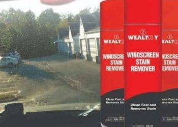Buat Kaca Depan Mobil Bebas Jamur dengan Formula Ini