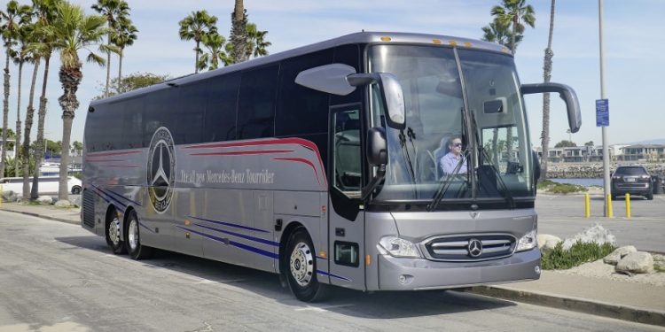 mercedes benz tour bus