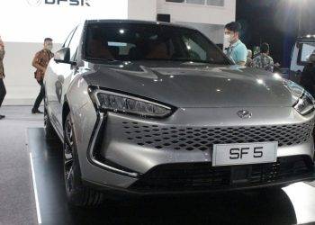 Canggih dan Ramah Lingkungan, DFSK Seres SF5 Tampil Perdana di IIMS 2022