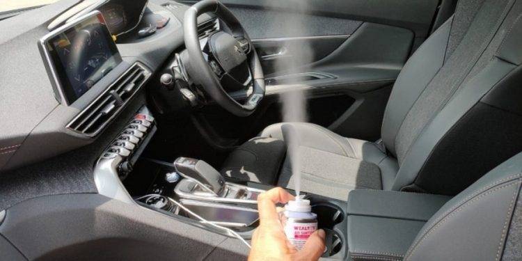 Covid-19 Kembali Mengganas, Biar Aman Semprotkan Ini di Kabin Mobil