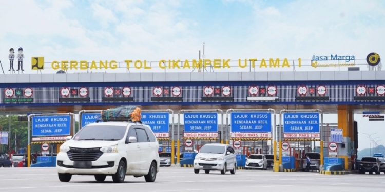 Daftar Ruas Tol yang Terapkan Pembatasan Untuk Angkutan Barang Saat Nataru