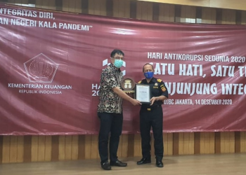 Daihatsu Raih Penghargaan dari Dirjen Bea Cukai