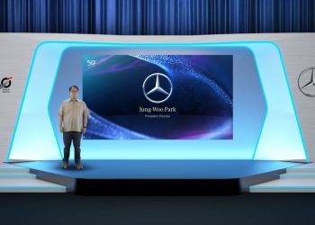 Daimler Indonesia Nobatkan PT HRM Jakarta sebagai Diler Terbaik 2019