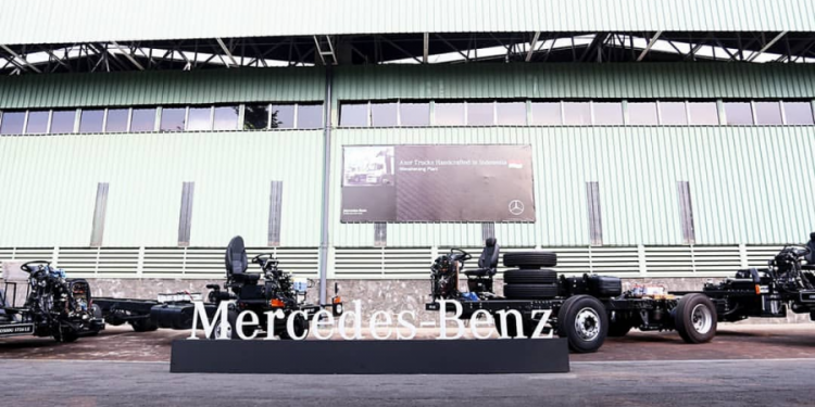 Daimler Indonesia Tetap Buka Layanan Servis Truk dan Bus Mercedes-Benz
