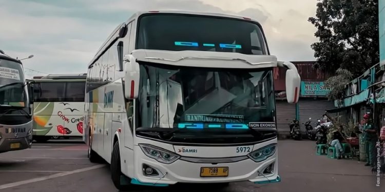 Damri Operasikan Layanan Angkutan Bus Kota Untuk Masyarakat Bandung