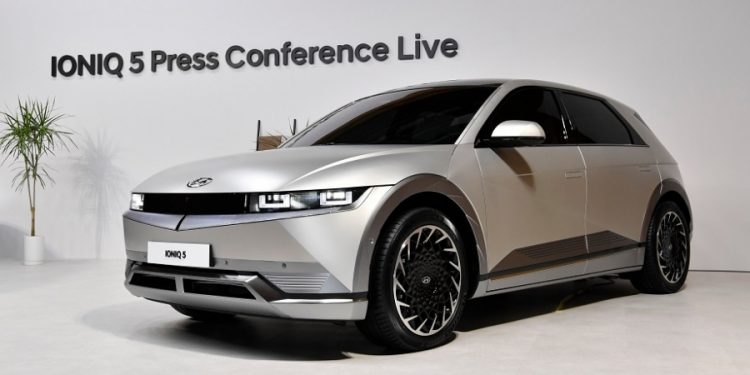 Dari Sedan hingga Komersial, 17 Mobil Listrik Hyundai dan Genesis Meluncur di Tahun 2030