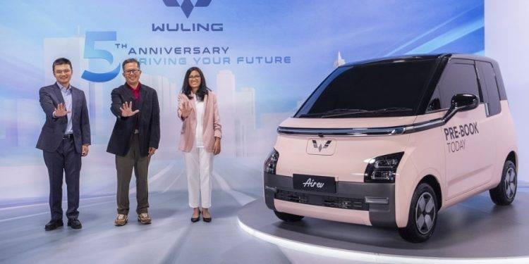Eksis 5 Tahun Berkarya, Wuling Jawab Tantangan Mobilitas Industri Otomotif Indonesia