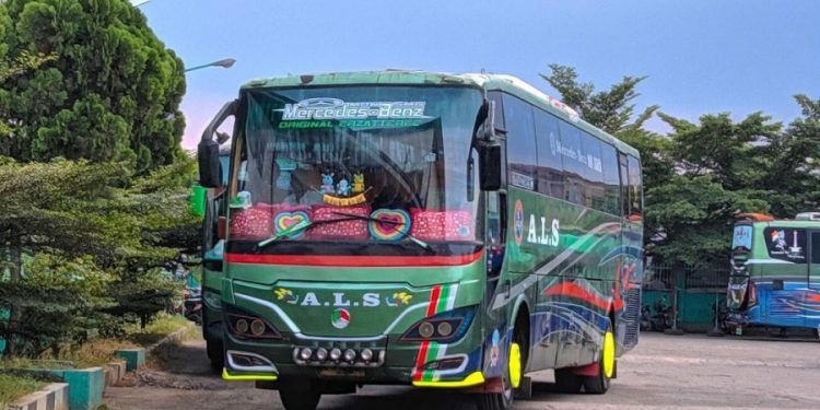 Empat Bus Ini Layani Rute Terjauh di Indonesia, Simak Harga Tiketnya
