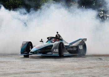 Formule E Jakarta Jadi Ajang Pengenalan Mobil Listrik Mercedes-Benz EQS
