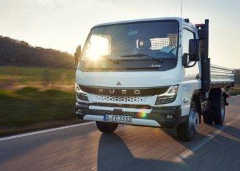Fuso Mulai Produksi Generasi Terbaru Canter di Eropa