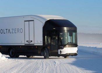 Giliran Volta Trucks Uji Truk Listirknya di Bawah Suhu -30 Derajat Celcius