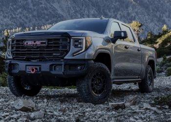 GMC Sierra 1500 AT4X AEV Edition 2023 Meluncur, Pikap Premium Paling Off-Road di Kelasnya