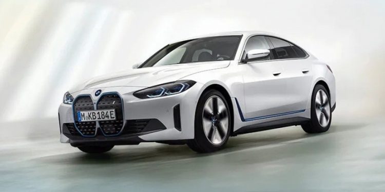 Hankook Ventus S1 evo 3 Jadi Ban OEM Mobil Listrik BMW i4 Gran Coupé 