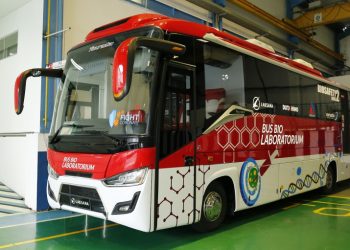 Hino FC Disulap Jadi Mobile PCR Lab dengan Standar BSL 2