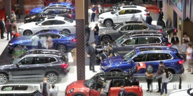 IIMS Hybrid 2021 Bukukan Penjualan 4624 Unit dengan Total Transaksi Rp 2 Triliun