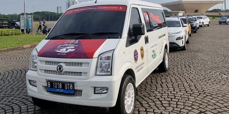 Ikut Turing Mobil Listrik Jakarta-Bali, DFSK Gelora E Buktikan Kemampuan Sebagai Mobilitas AKAP