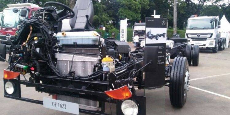 Ini Spesifikasi Bus Mercedes-Benz OF 1623 Mesin Depan