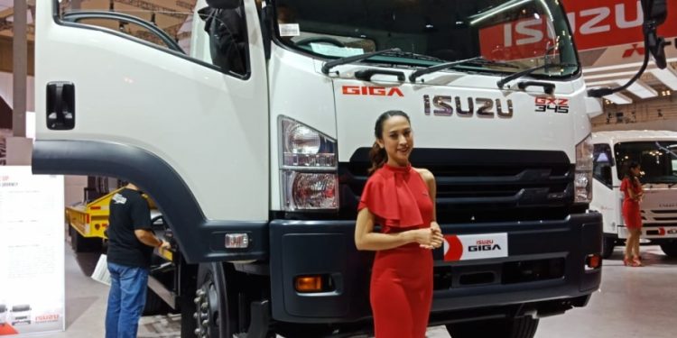 Isuzu Berharap Vaksinasi Covid-19 Bisa Kembalikan Perekonomian ke Kondisi Normal