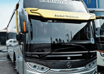 Jackal Holidays Punya Bus Baru Garapan Karoseri Adi Putro