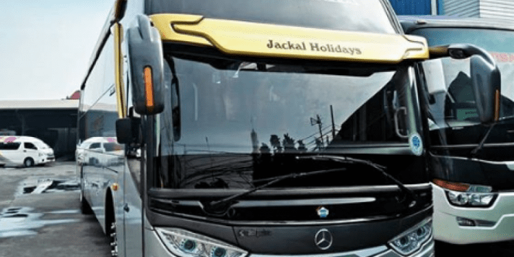 Jackal Holidays Punya Bus Baru Garapan Karoseri Adi Putro