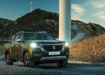 Jajal Pasar Komersial, Peugeot Perkenalkan Pikap Landtrek, Berikut Spesifikasinya