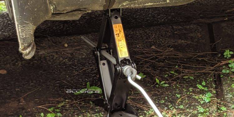 Jangan Takut, Simak Tips Mendongkrak Mobil Ala Accelera