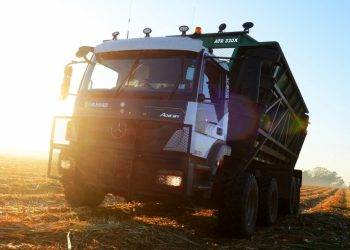 Kecanggihan Truk Mercedes-Benz Axor di Sektor Pertanian Brasil, Punya Teknologi Otonom