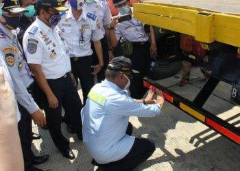 Kemenhub Imbau Truk Dipasang Perisai Belakang, Antisipasi Fatalitas Kecelakaan