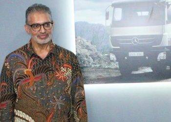 Kenalan Dengan Naeem Hasim, Presiden Direktur Mercedes-Benz Truck dan Bus Indonesia