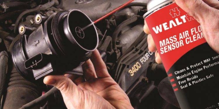 Kerja di Rumah Lagi, Coba Bersihkan Air Flow Sensor Biar Kinerja Mesin Mobil Optimal