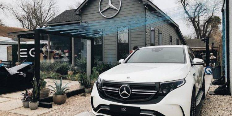 Kiat Merawat dan Menjaga Keamanan Mobil saat WFH ala Mercedes-Benz