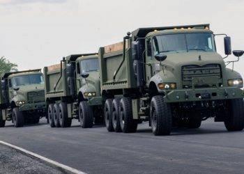 Mack Produksi 144 Truk Lapis Baja Baru M917A3 Untuk Angkatan Darat AS