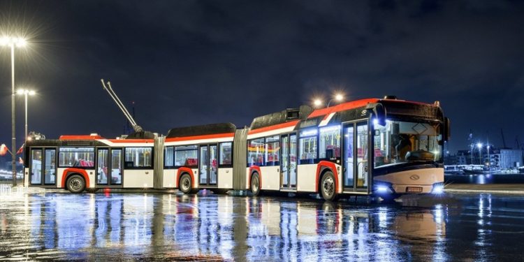 Menang Tender, Bus Listrik Bak KRL Ini Siap Beroperasi di Ceko