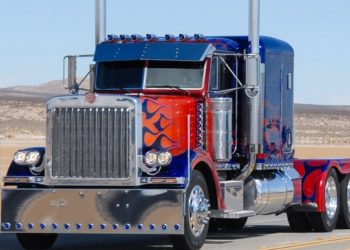 Mengenal Truk Peterbilt 379, Truk Ikonik ‘Optimus Prime’