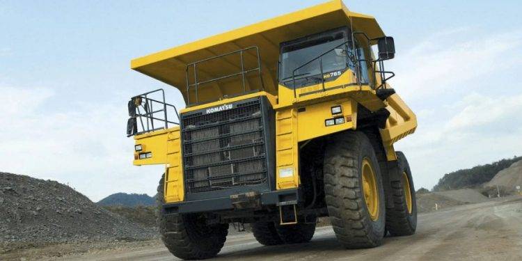 Mengenal Truk Tambang Komatsu HD785-7 Milik United Tractors