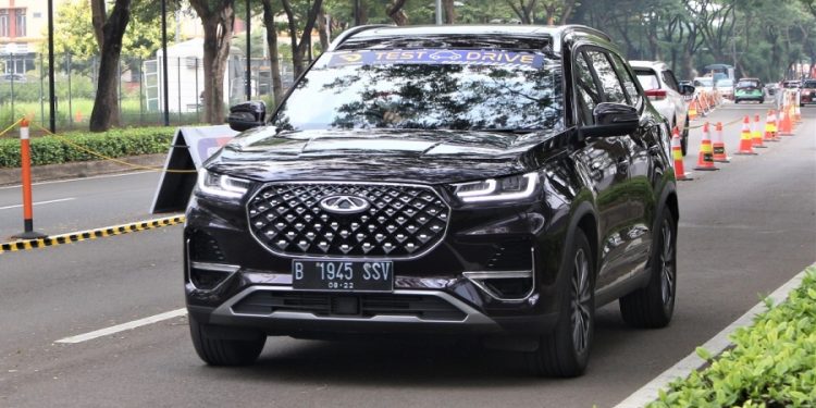 Mesin Turbo 2.000cc Jadi Senjata Chery Tiggo 8 Pro di Pasar SUV Indonesia
