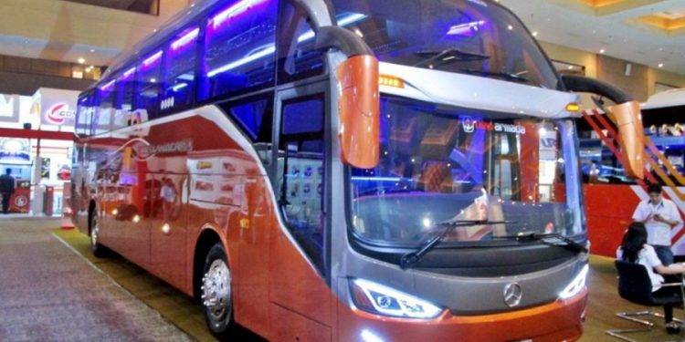Mewahnya Eksterior Evolander SHD dari Karoseri New Armada