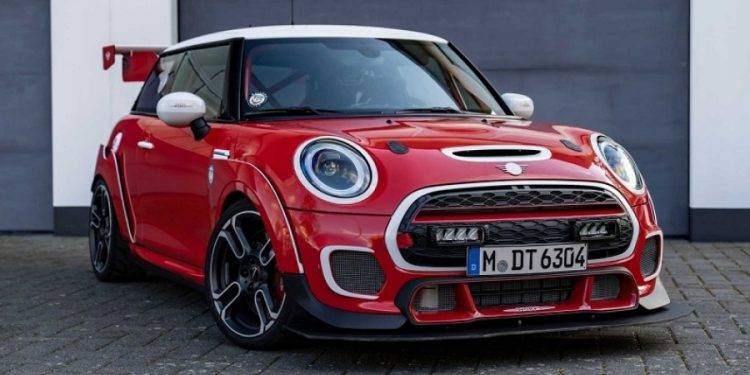 Mini Jhon Cooper Kembali Terjun di Balap 24 Jam Nurburgring