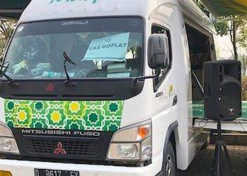 Mitsubishi Fuso Disulap Jadi Mobile Masjid dan Food Truck di GIIAS 2019