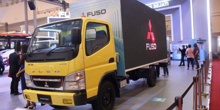 Mitsubishi Fuso Jual 6.000 Truk Euro 4 Selama 3 Bulan, Canter Paling Laris