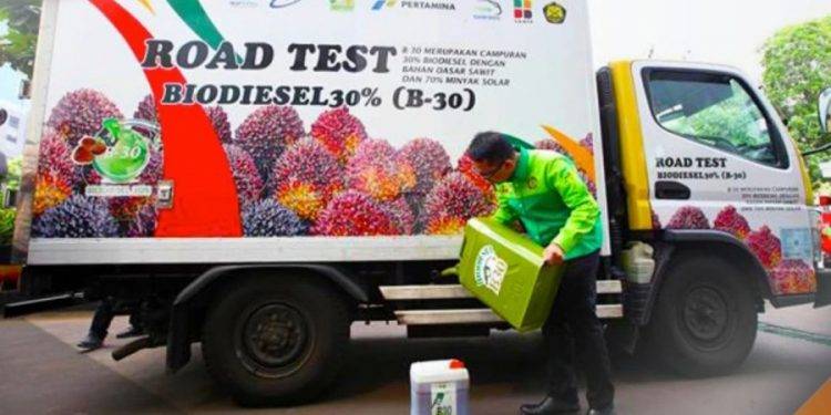 Mitsubishi Fuso: Truk Pengujian Bahan Bakar B30 Masih Oke