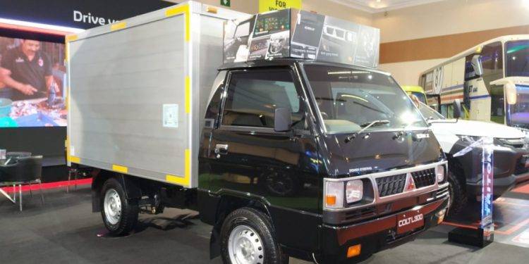 Mitsubishi L300 dan Xpander Jadi Kendaraan Terbaik Pilihan Masyarakat Solo